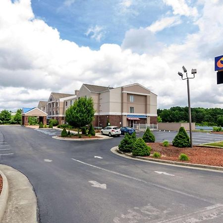 Comfort Inn & Suites Hillsville I-77 エクステリア 写真