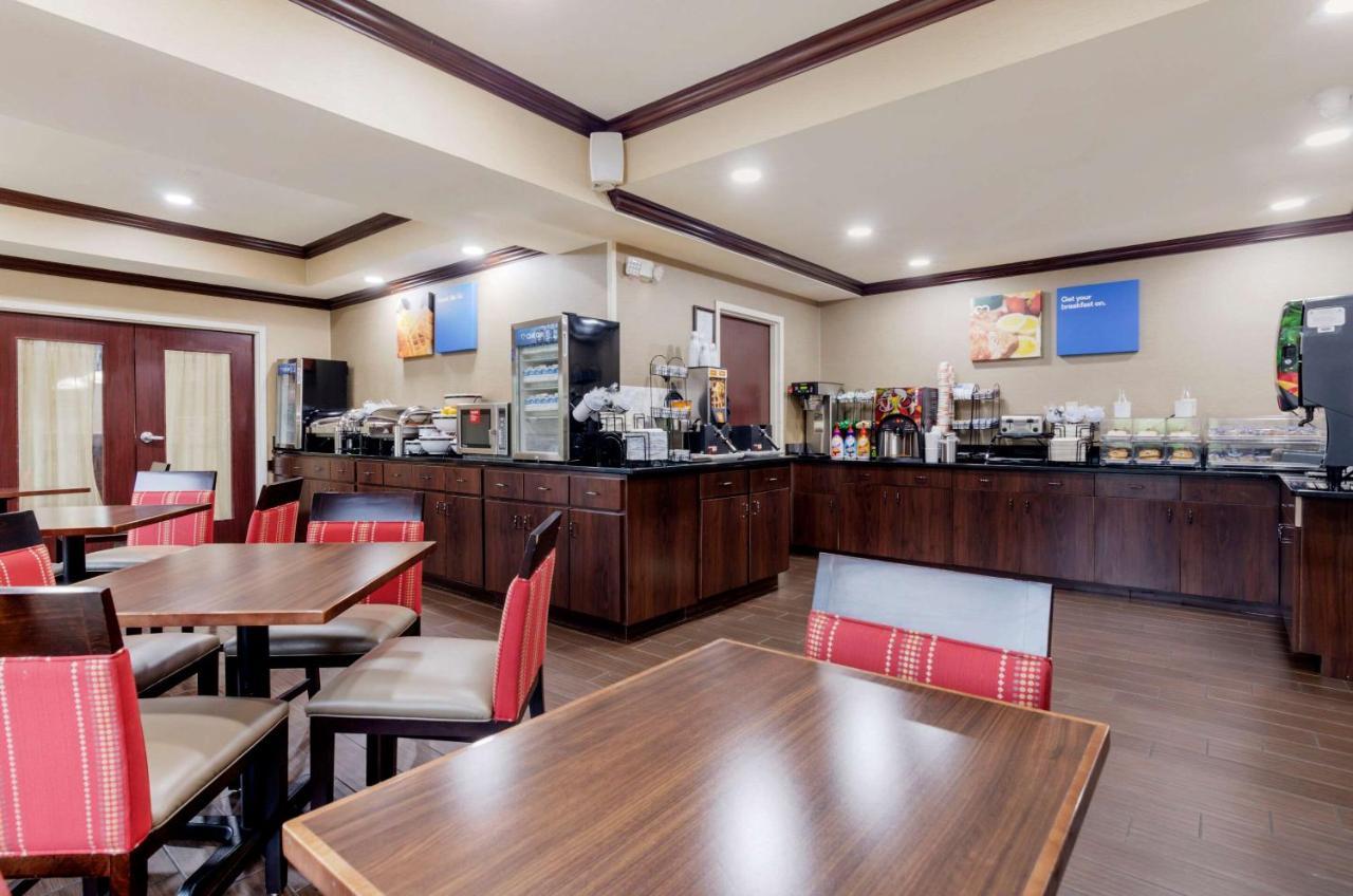 Comfort Inn & Suites Hillsville I-77 エクステリア 写真