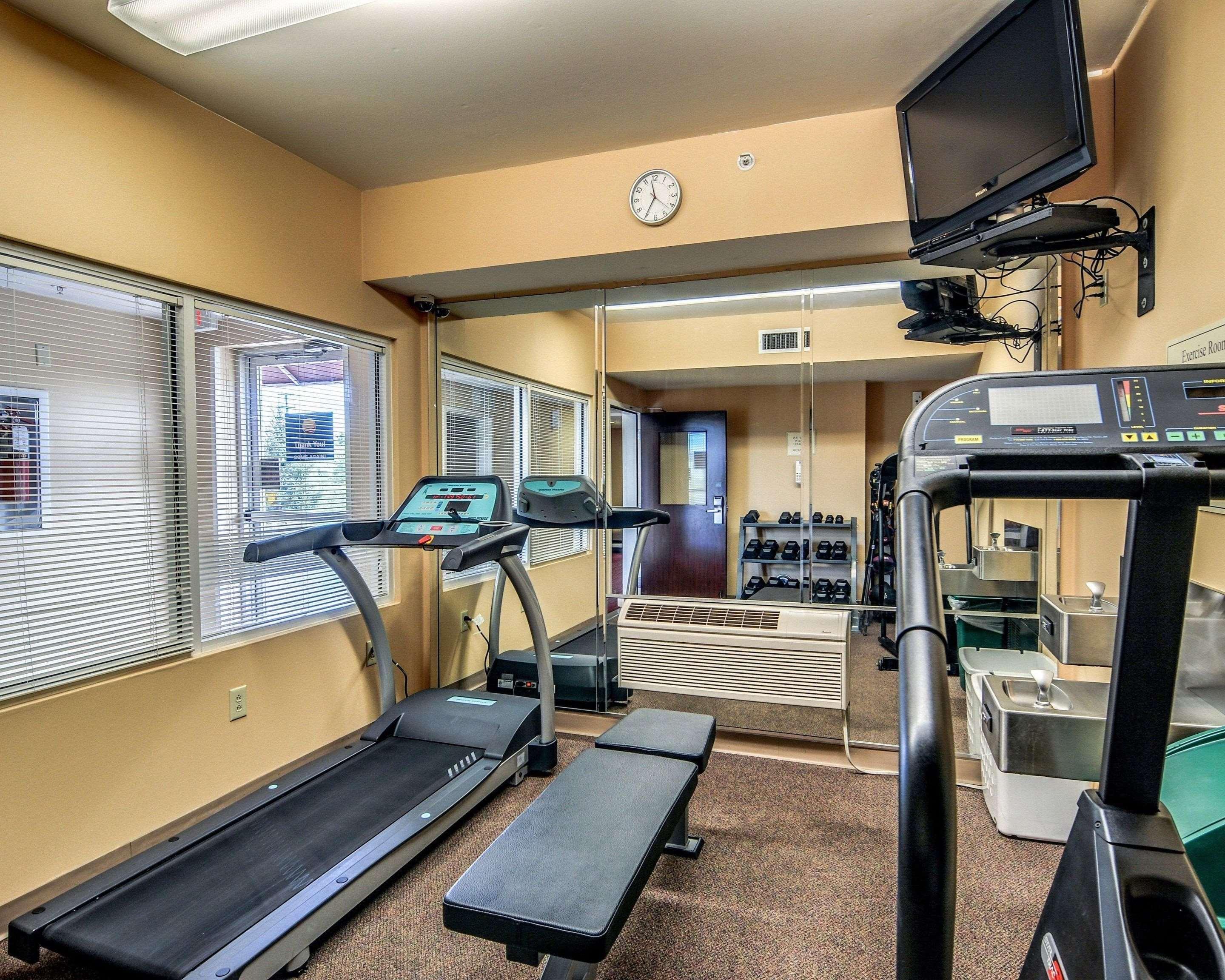 Comfort Inn & Suites Hillsville I-77 エクステリア 写真