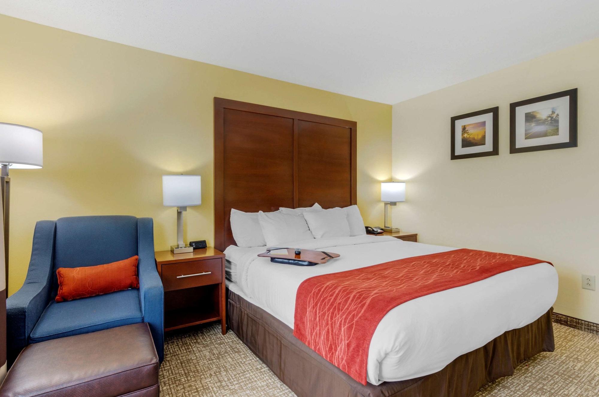 Comfort Inn & Suites Hillsville I-77 エクステリア 写真